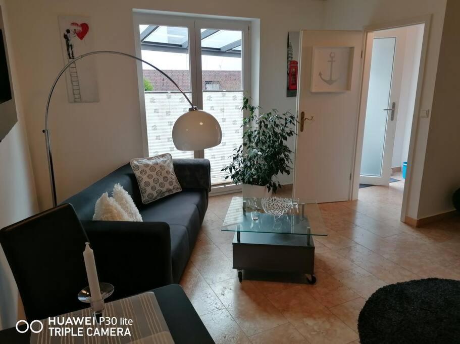 Haus Jaeger Ruheoase Im Gruenen Apartment Lohfelden ภายนอก รูปภาพ