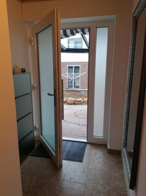 Haus Jaeger Ruheoase Im Gruenen Apartment Lohfelden ภายนอก รูปภาพ